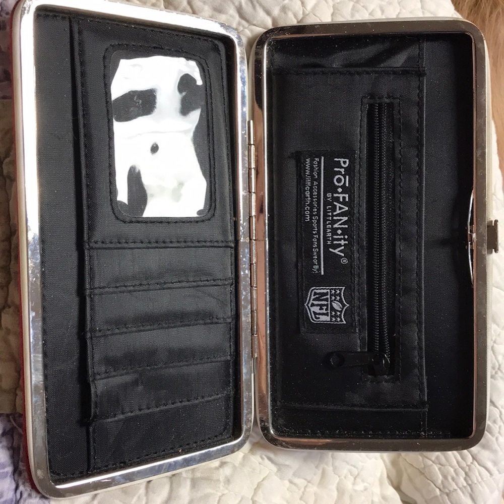 Washington Redskins Wallet - Picture 2 of 3